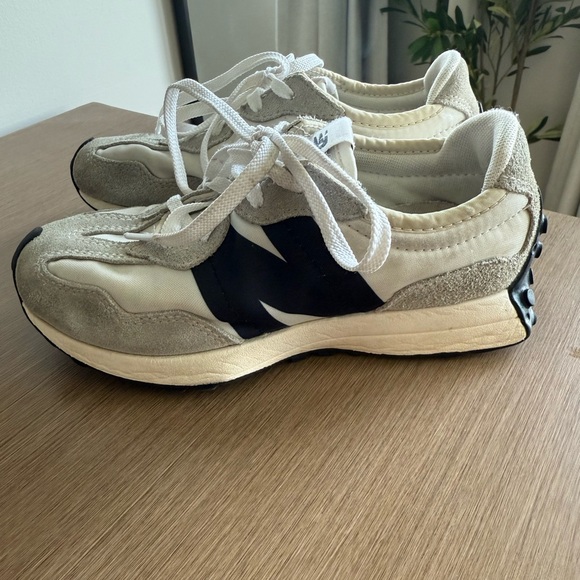 Kids boys unisex new balance 327 sneakers size 13.5 - Picture 5 of 11